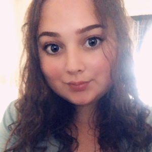 Meet your Posher, Cathya